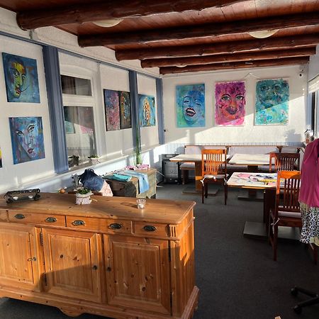 Seefahrer Musik- & Kreativhotel Osten ภายนอก รูปภาพ